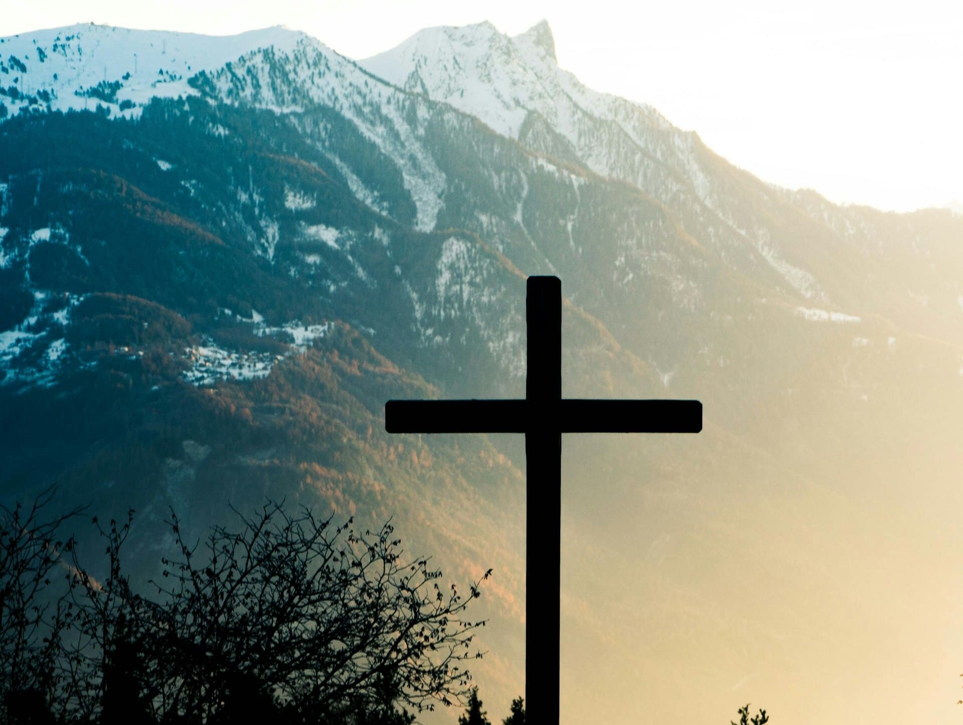 Kreuz auf Gipfel